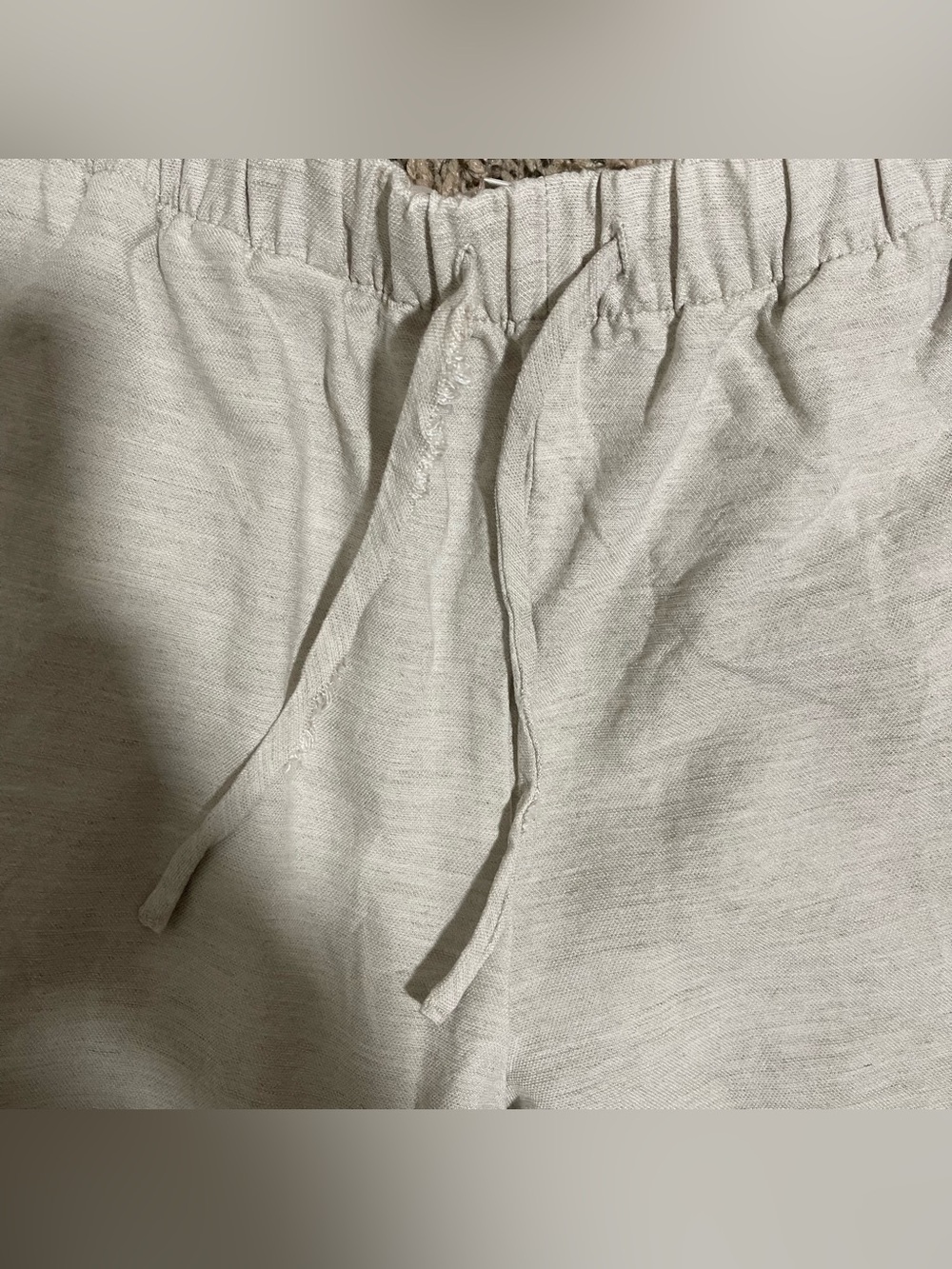Aritzia Wide Leg Pants in Light Beige/Cream - Picture 3 of 5